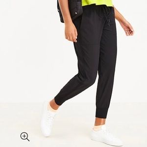 NWOT Loft Lou & Grey Wanderweave Joggers women’s size XL
